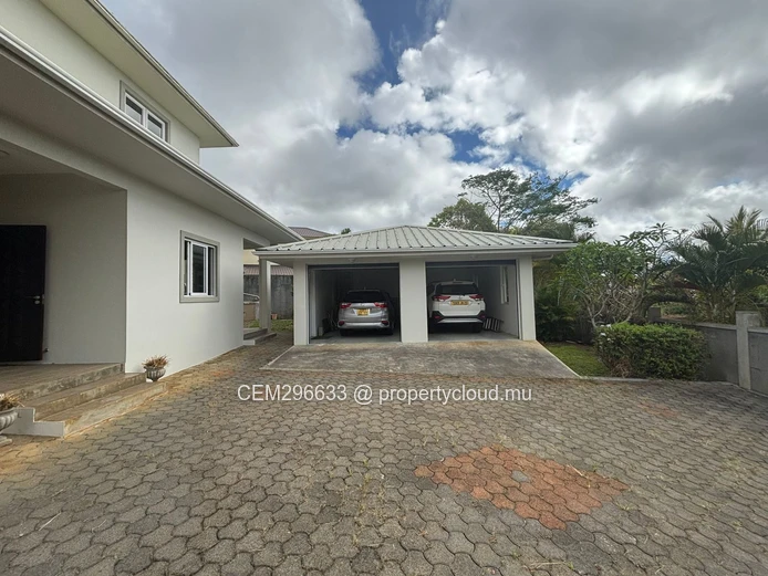 Two Charming Houses for Sale in Beau Bassin – Perfect for Family or Investment