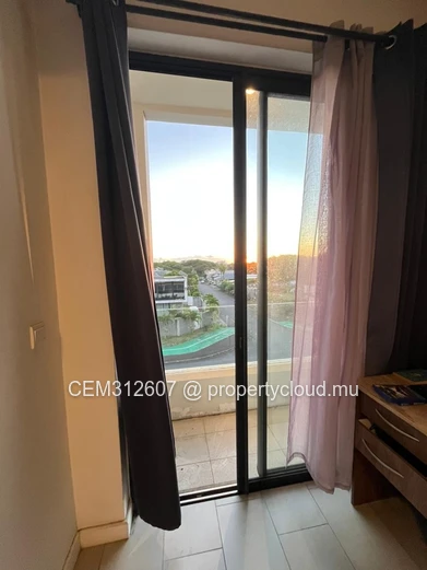 Studio Apartment for Rent – Ebène Square Apartments