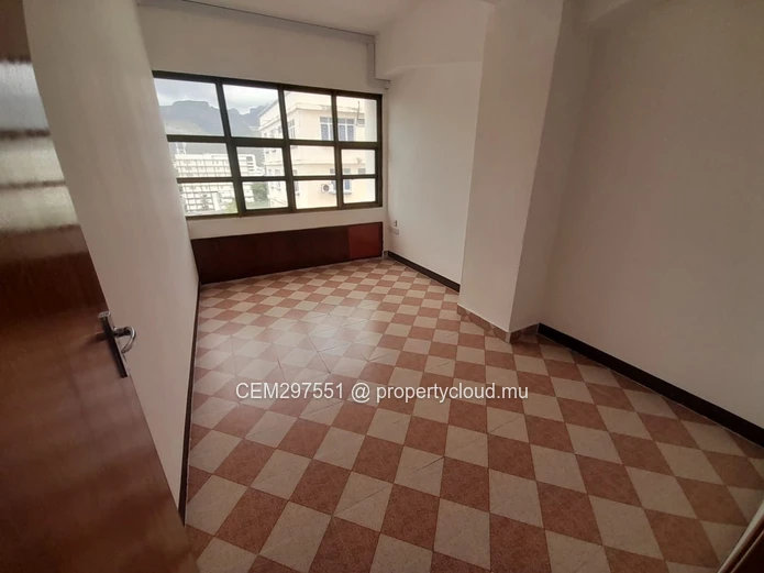 Spacious Furnished Office For Rent in Port Louis