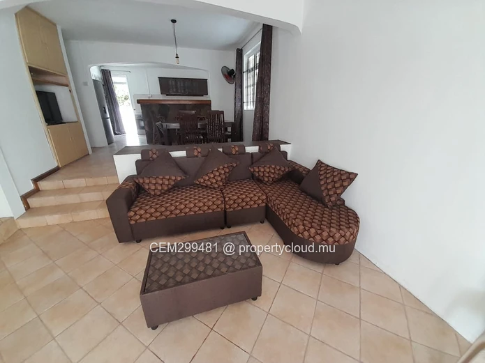 3-Bedroom House for Rent in Pereybere