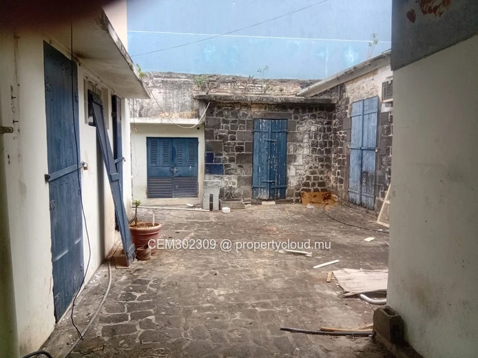 Commercial property for sale, Port Louis