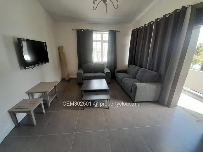 18-bedroom mini hotel for sale in Pereybere