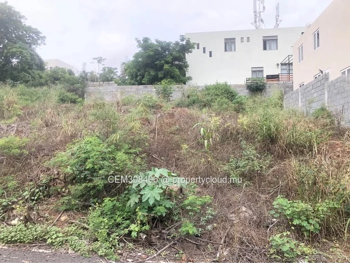 8.26 Perches Residential Land for Sale – Morcellement Chapman's View, Coromandel 