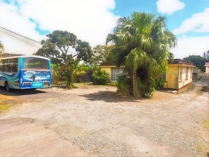 Residential land for sale in Forest Side, Curepipe