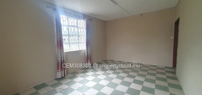 House for Sale – Rose Hill | 8 Bedrooms 