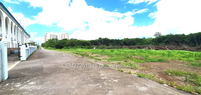 Commercial Land for Sale – 88 Perches, Phoenix