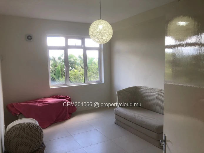 Fully Renovated 3-Bedroom Apartment with a Balcony for Rent in Floreal - 7-Min Walk to Metro Station