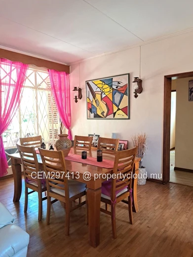 Single-Storey House For Sale In Baie du Tombeau