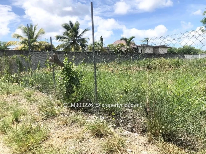 18.46 Perches Residential Land for Sale in Balaclava