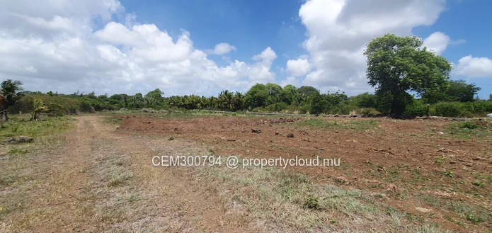 7.39 perches residential plots for sale – St Antoine, Goodlands