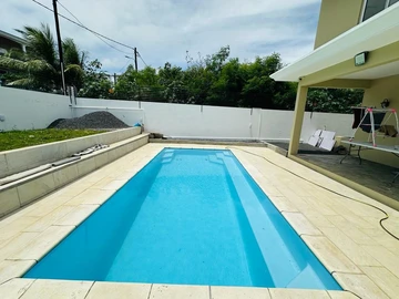 5 Bedroom Villa