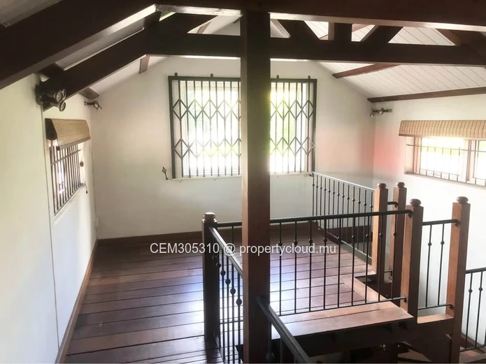 Elegant House for Rent in Floréal – Spacious Property in a Prime Residential Location