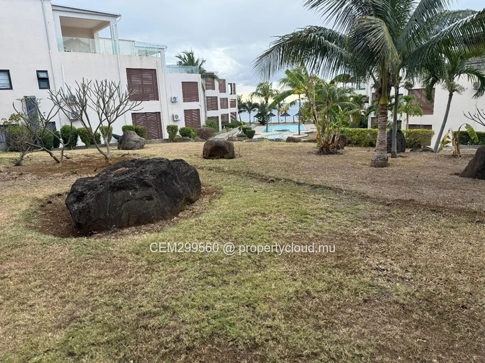 Resort-Style 3-Bedroom Beachfront Apartment for Rent in Flic en Flac