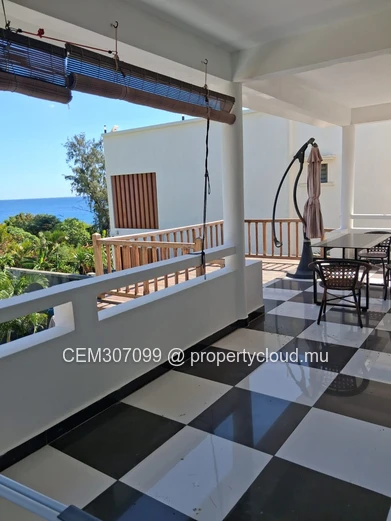 Beachfront Apartment for Rent – Flic en Flac | 2 Bedrooms 