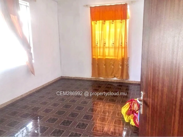 Two houses + nursery business For Sale - Quatre Cocos