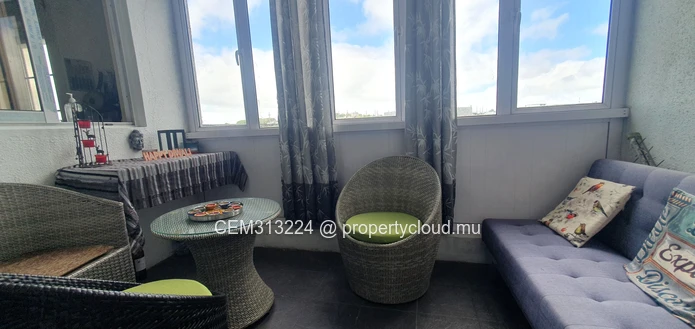 Semi-Furnished Apartment for Sale – Curepipe Town Centre 