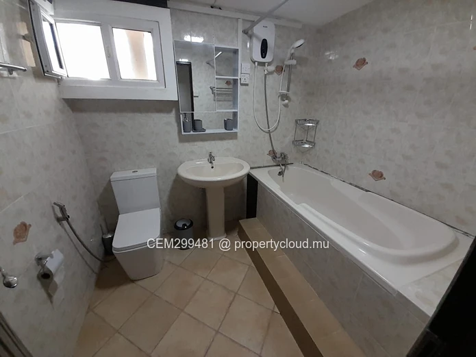 3-Bedroom House for Rent in Pereybere
