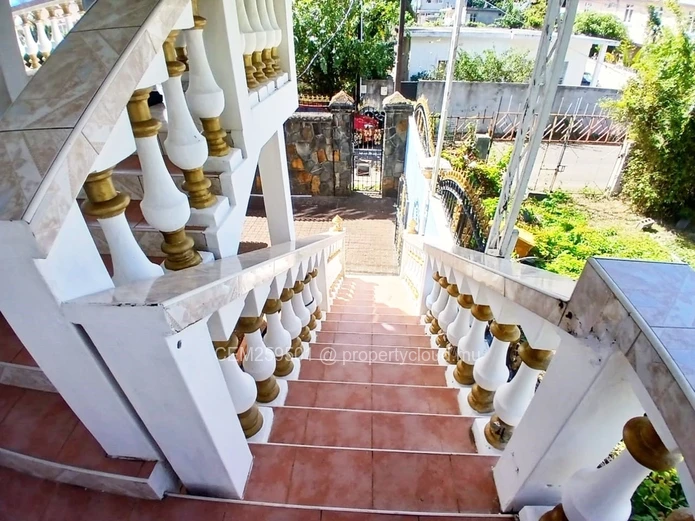 House for sale in Vieux Quatre Bornes 