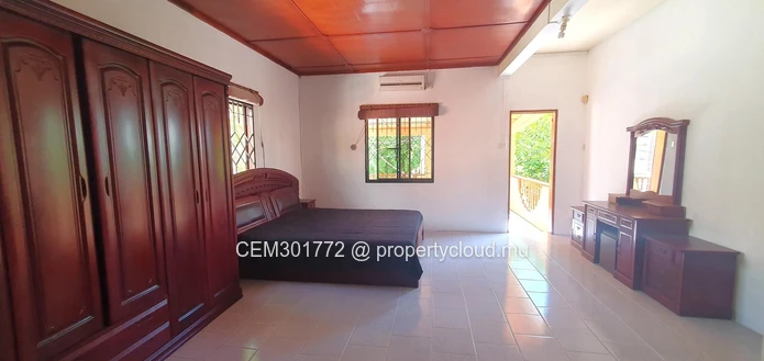 Villa for sale in Flic en Flac