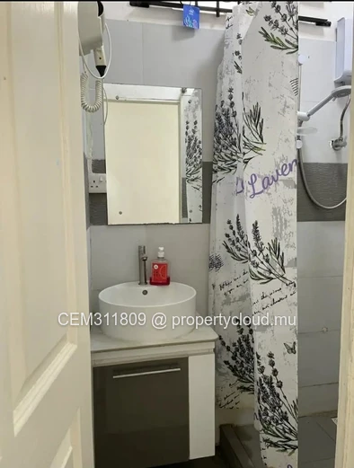 Mordern 3-Bedroom Ground Floor Apartment for Sale in Pereybere 
