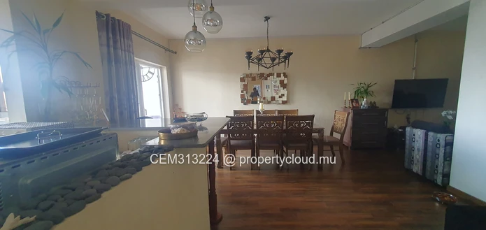Semi-Furnished Apartment for Sale – Curepipe Town Centre 