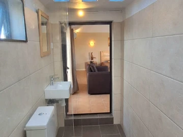 7 Bedroom Villa