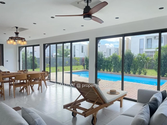 Grand Baie – Luxury Private Villa for Rent