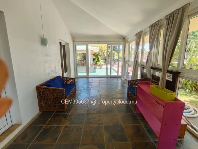 Villa for Sale – Les Multipliants, Petite Rivière Noire 4 Bedrooms 