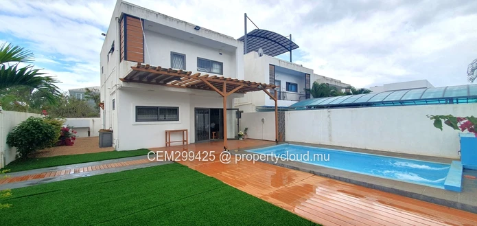 Furnished Villa with Private pool for Rent in Flic en Flac