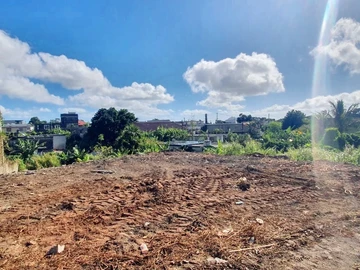 Commercial Land