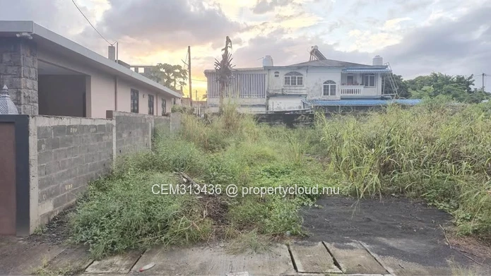 7 Perches Residential Land for Sale – Plaine Magnien 