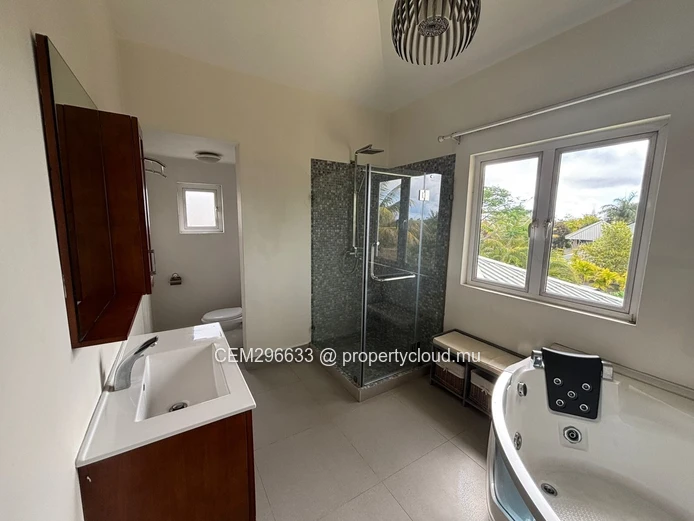 Two Charming Houses for Sale in Beau Bassin – Perfect for Family or Investment
