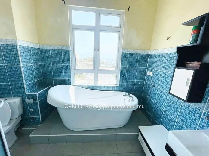 Penthouse for Sale – Résidence Le Maire, Beau-Bassin 