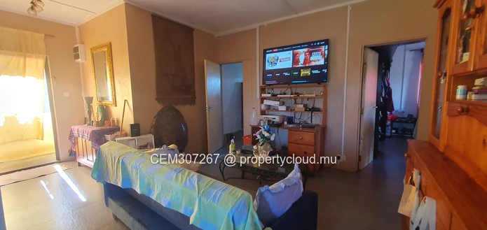 Unfinished House for Sale – Vale, Near La Croisette Grand Baie 