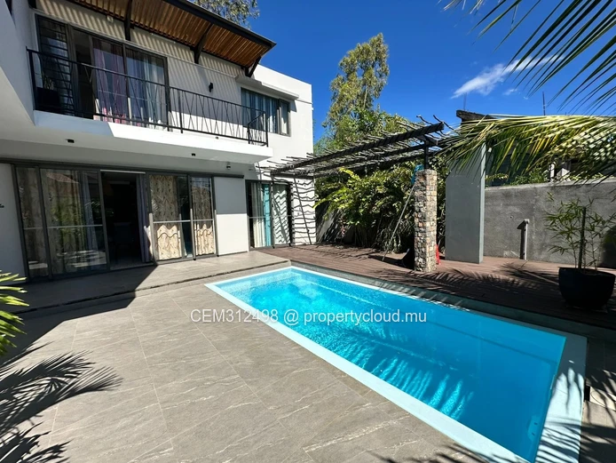 Exceptional Contemporary  4-bedroom Villa for sale in Grand-Baie — Vingt-Pieds