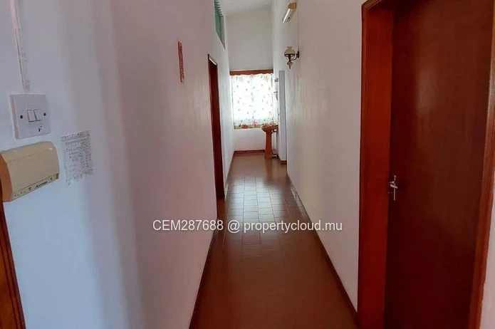 House For Sale In  ward 4 Port Louis 